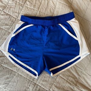 Under armor fly-by shorts